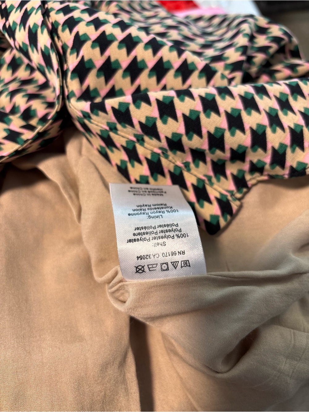 New dress size large - Picture 6 of 6